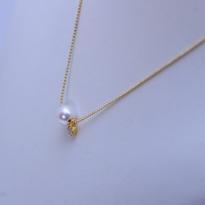 single pearl necklace for women